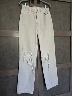 PacSun Women's Light Greige Ripped Boyfriend Jeans